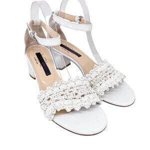 AGL‎ Women's White Crochet Leather Block Heel Sandals Size EU 39/US 9